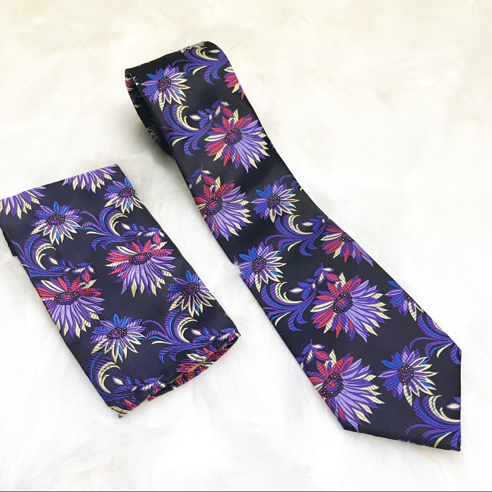 D&T handmade 100% silk tie and pocket square